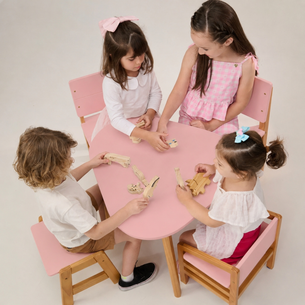Mesa Infantil Orgânica Rosa Blush