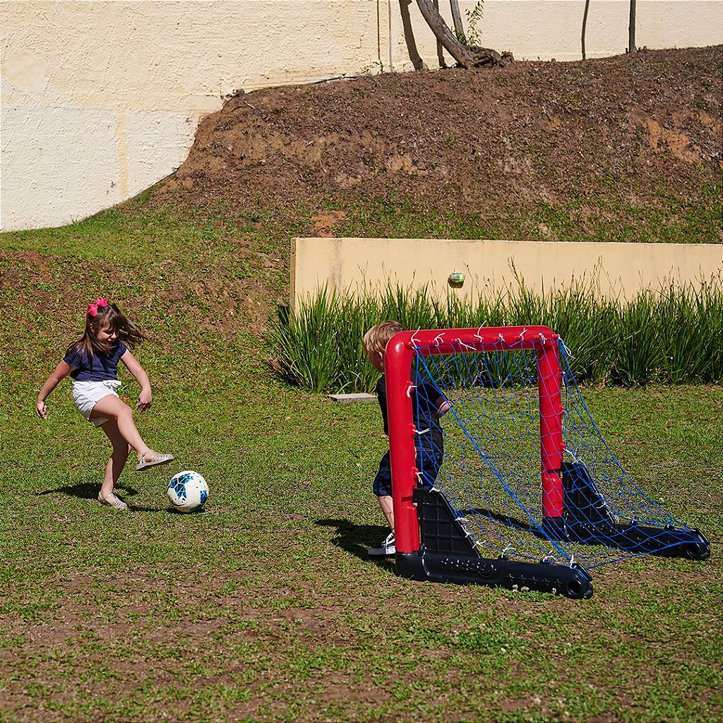 Mini Gol de Futebol Par Infantil com Bola Freso - Freso - Loja Oficial -  Playgrounds, Brinquedos, Pet, SUP, Decoração