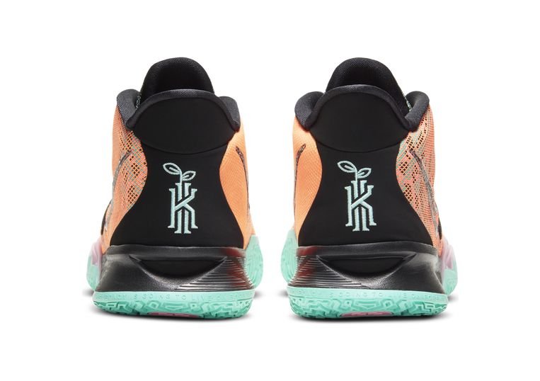 TÊNIS NIKE KYRIE 7 EP ' PLAY FOR THE FUTURE ' - Os melhores