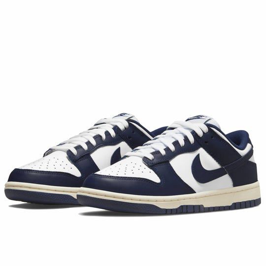 TÊNIS NIKE DUNK LOW ' VINTAGE NAVY ' - Quem entende de tênis