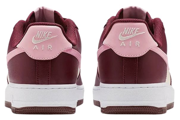 NIKE AIR FORCE 1 LOW VALENTINE'S DAY 2023 - Quem entende de tênis
