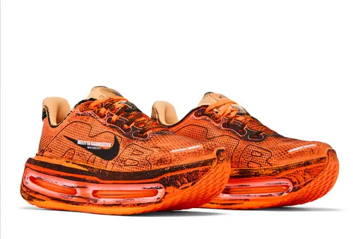 NIKE VOMERO PREMIUM ' TOTAL ORANGE ' X MELITTA BAUMEISTER - Quem