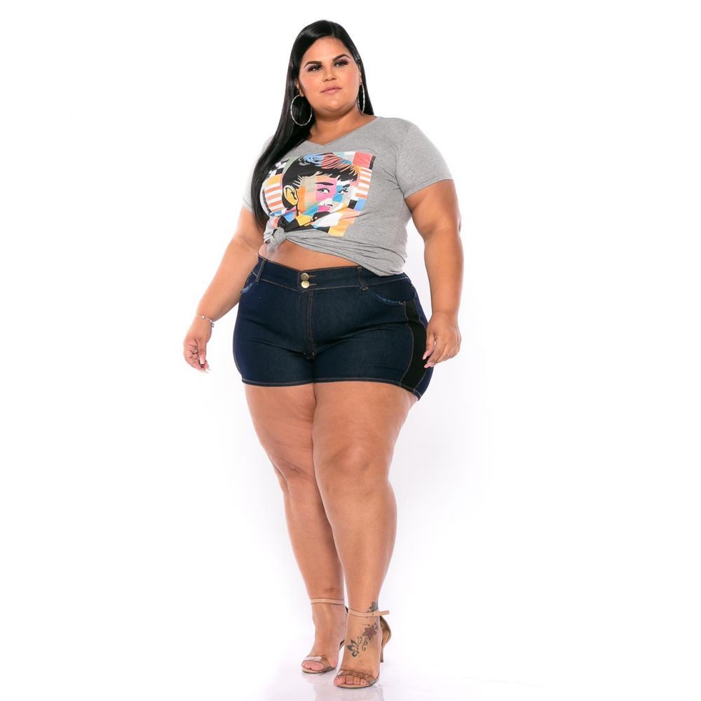 short jeans preto plus size