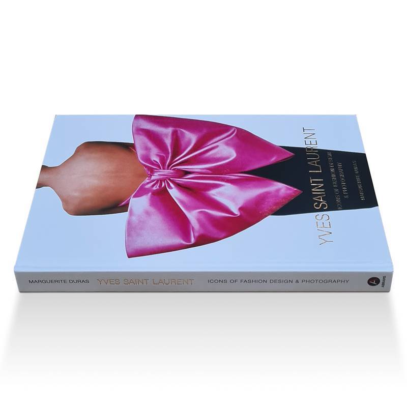 Livro Yves Saint Laurent - Icons Of Fashion Design & Photography