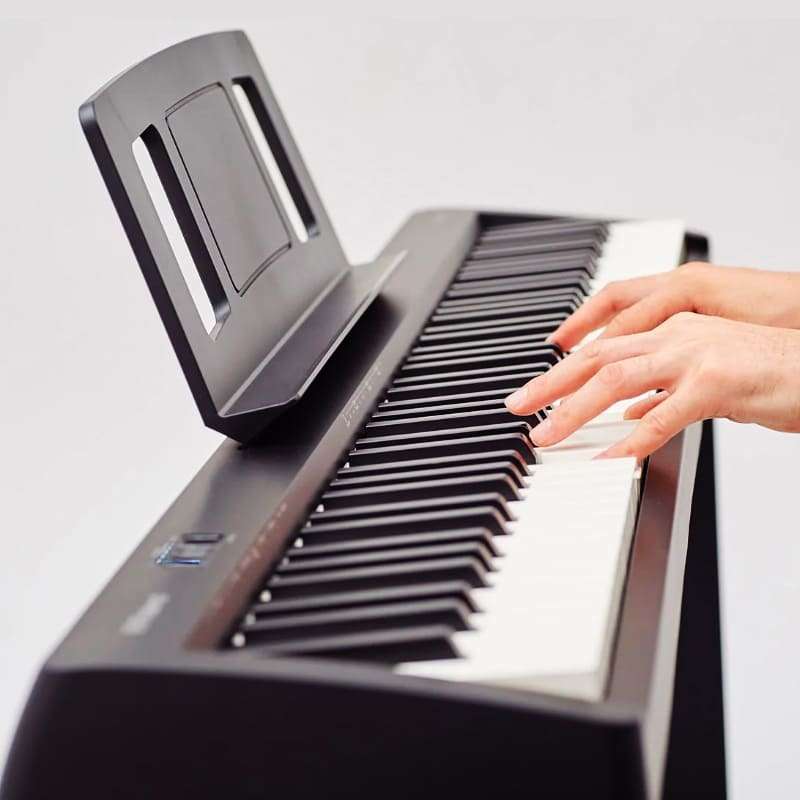 Piano Digital Roland FP-10 88 Teclas BK Preto + Suporte - Super