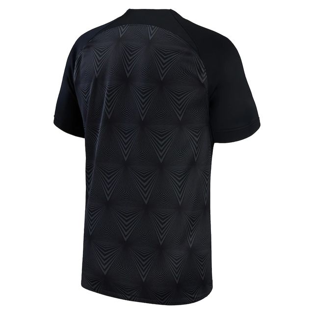 Nova Camisa Eintracht Frankfurt 2 Torcedor Masculina 2022 / 2023