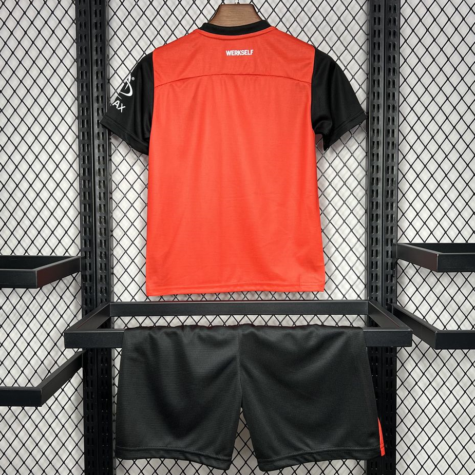 Novo Kit Infantil Bayer Leverkusen 1 Camisa e Short 2024 / 2025