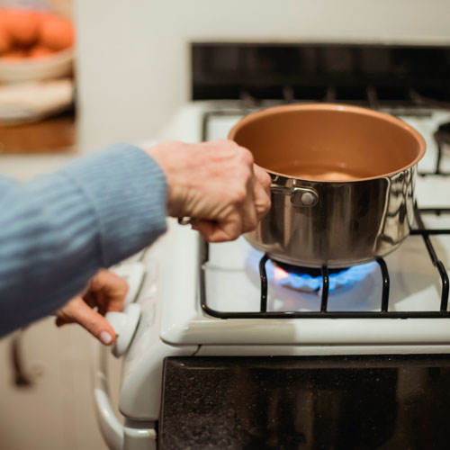 UTILIZE PANELA DE PRESSÃO
