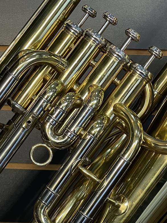 YAMAHAユーフォニヤム EUFONIO/BOMBARDINO YAMAHA YEP-321 4 PISTOS (SEMINOVO) PARCELAMOS