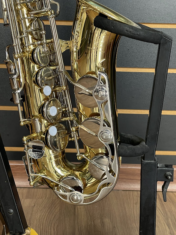 Sax Alto Yamaha YAS-23 (SEMINOVO) #166997 - Quero um Instrumento