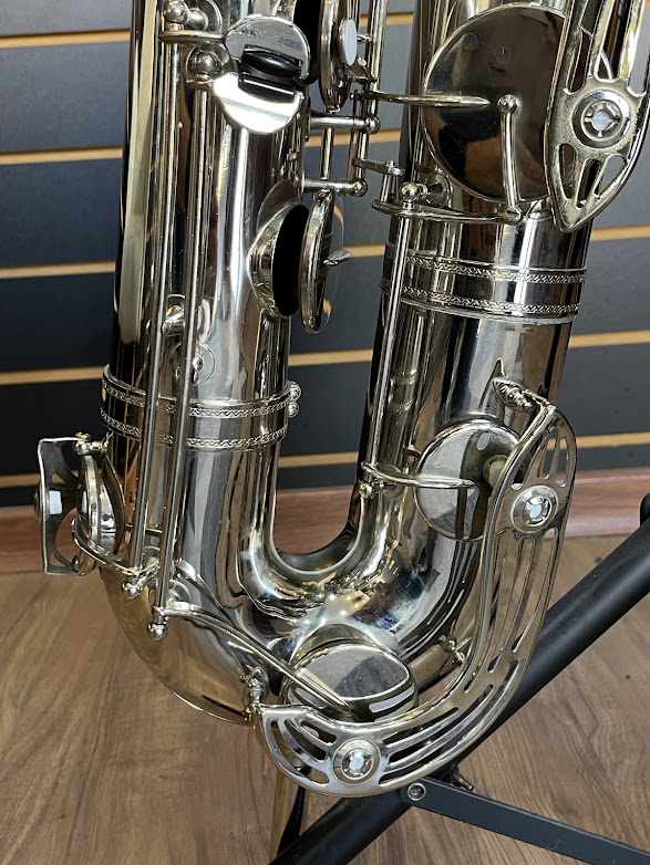 SAX BARITONO YAMAHA YBS-61 (SEMINOVO) PARCELAMOS EM ATE 10X S