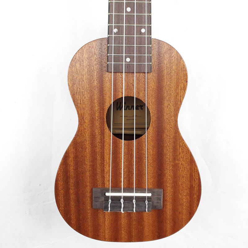 Ukulele Soprano 21