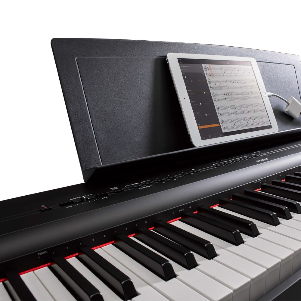 Piano Digital 73 Teclas Yamaha P-121B Preto com Pedal e Fonte