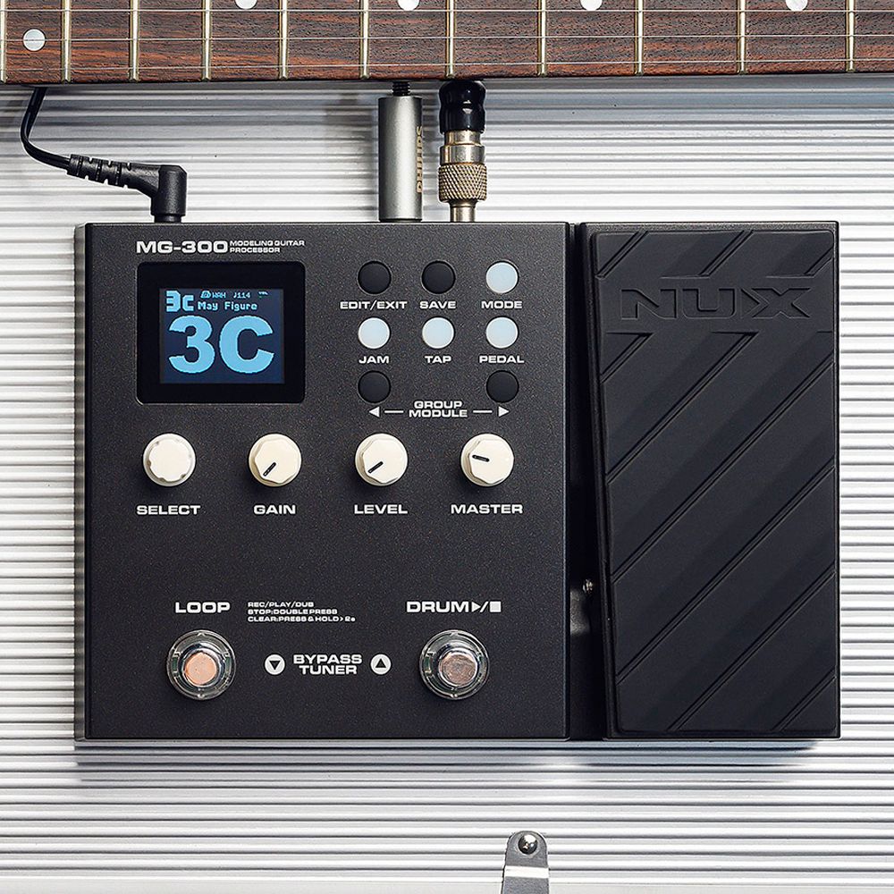 Pedaleira Multi Efeitos NUX MG-300 com Impulse Response