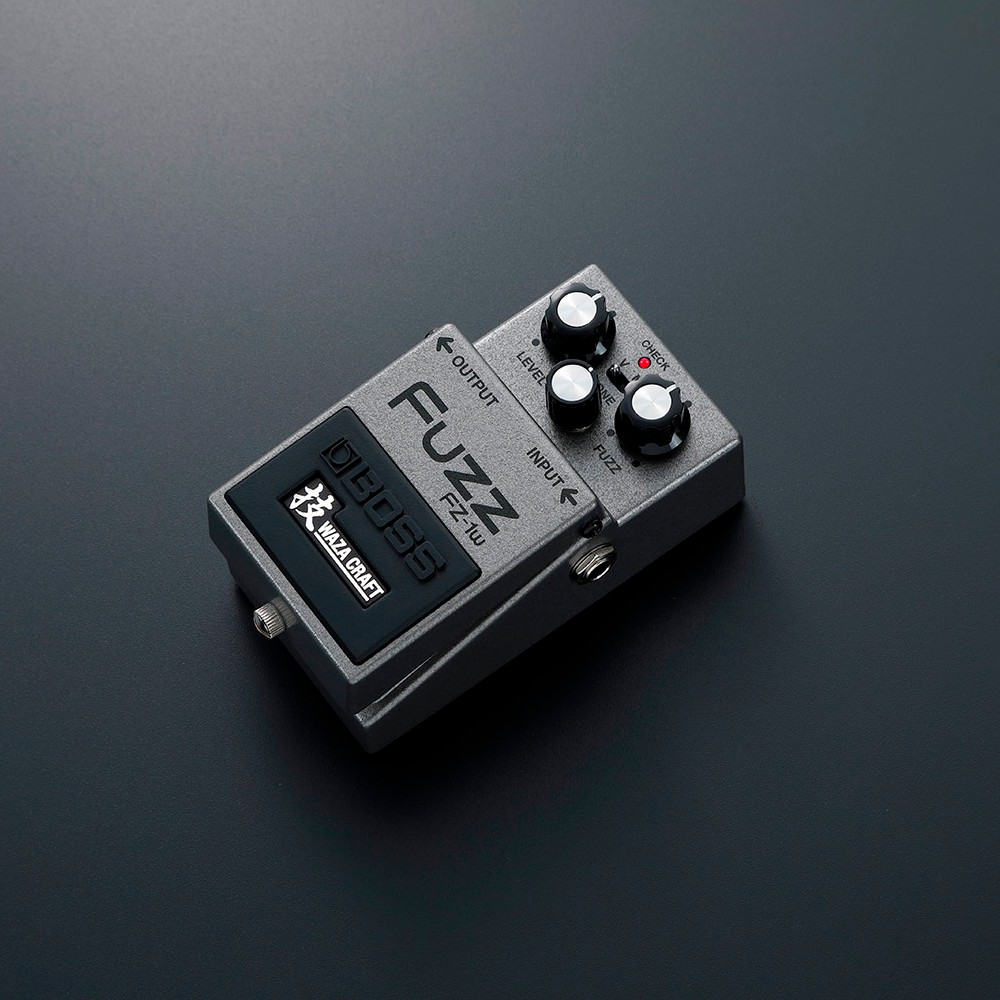Pedal Guitarra Fuzz Waza Craft Boss FZ-1W - AudioDriver