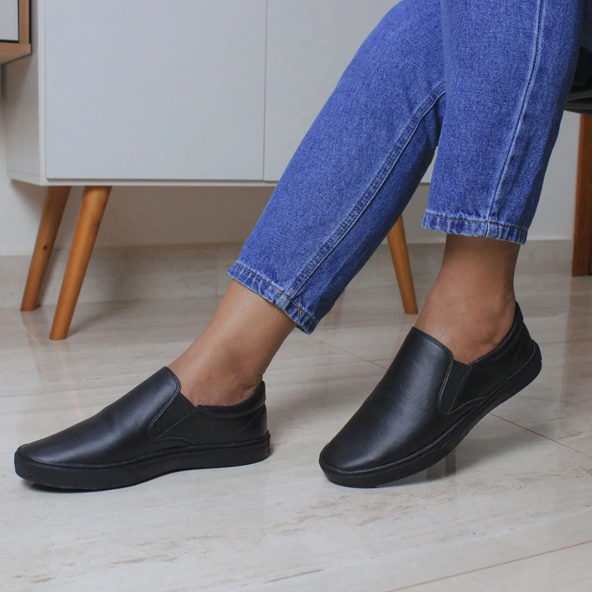 Slip On Sanel Shoes Lateral