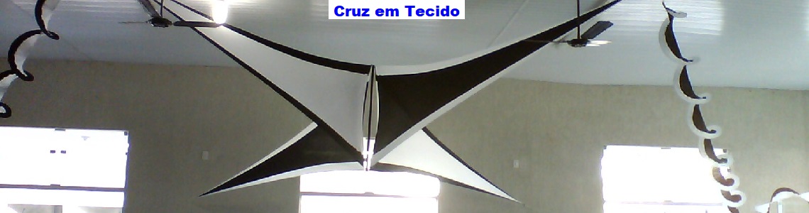 Cruz em Tecido
