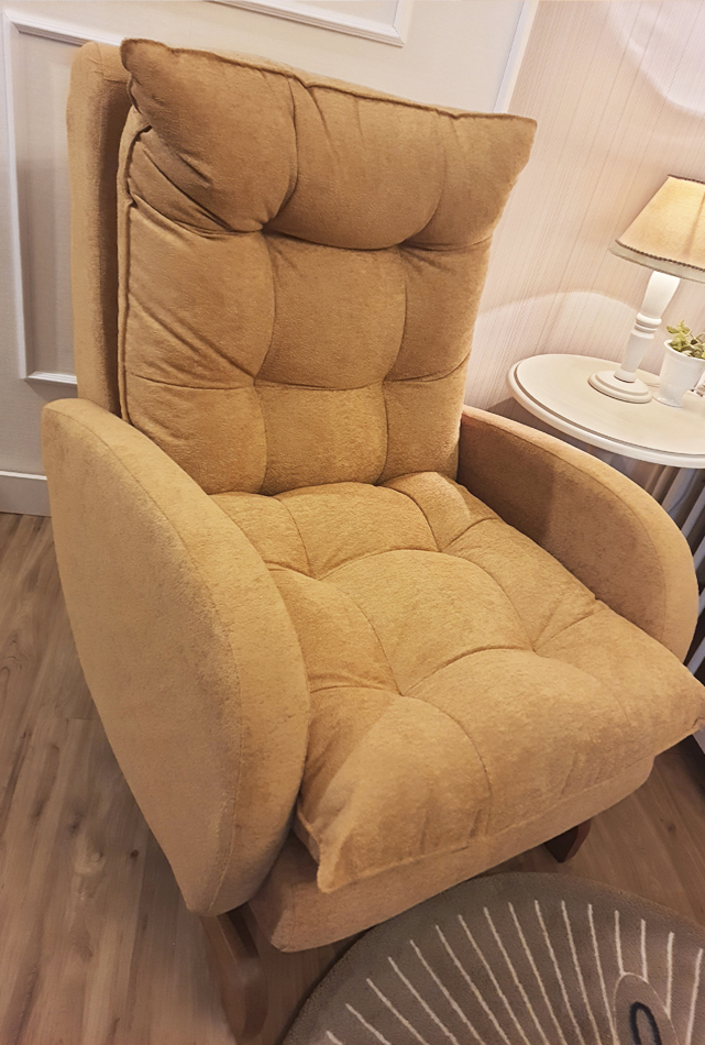 Poltrona de Amamentação com Giro