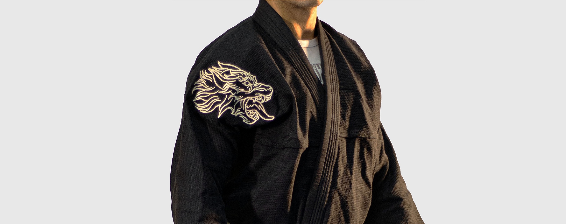 3 KIMONO CRISP BLACK & GOLD