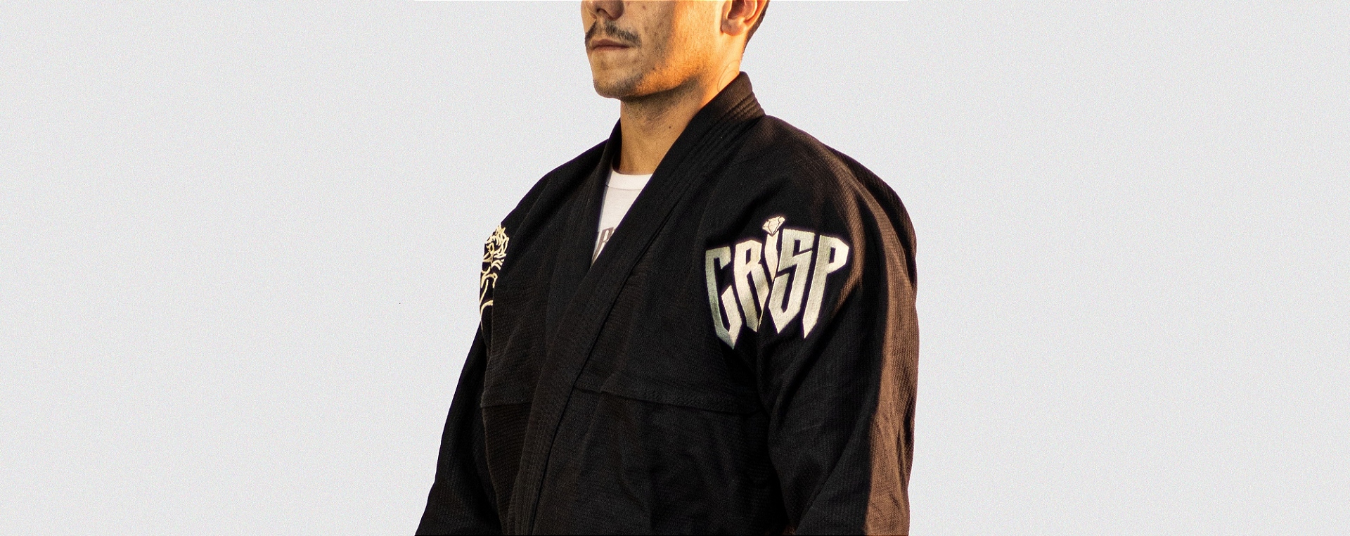 KIMONO CRISP BLACK & GOLD hh