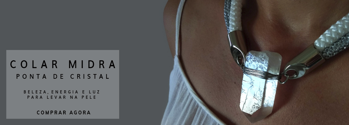 Essence Collection Outono/inverno 2019 Midra White