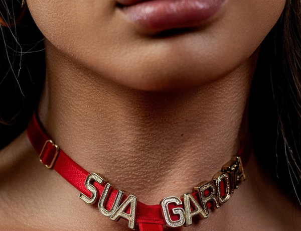 Banner choker mobile