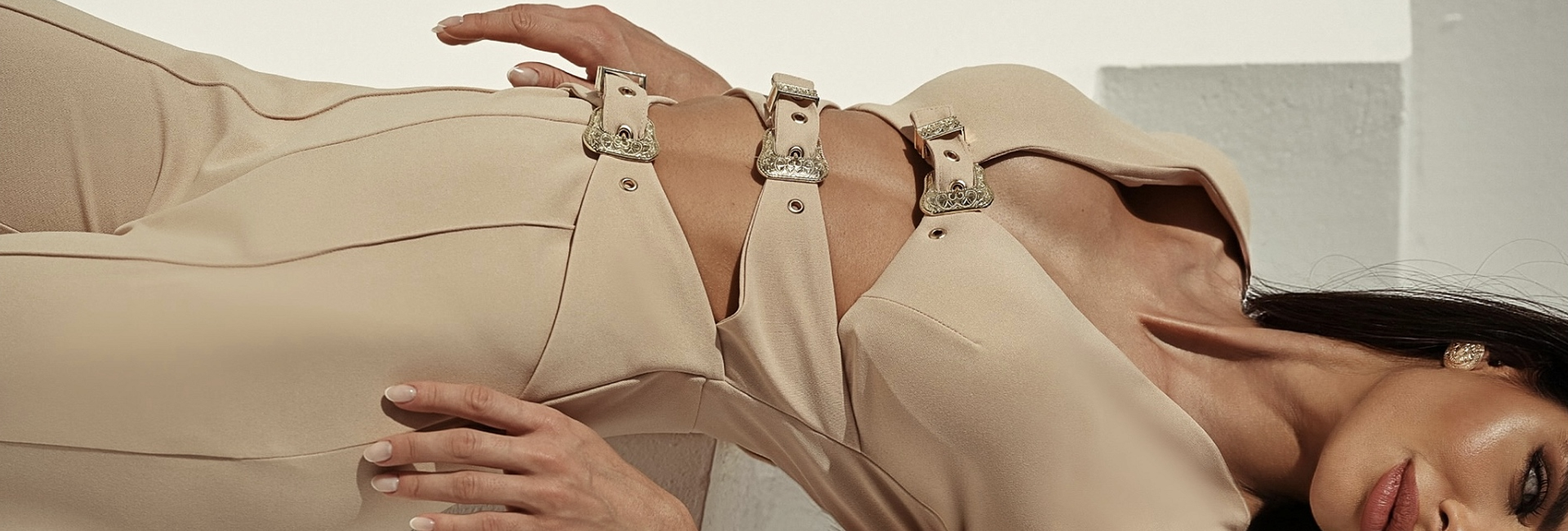 DESCONTOS ATÉ 60% OFF EM TODA COLEÇÃO