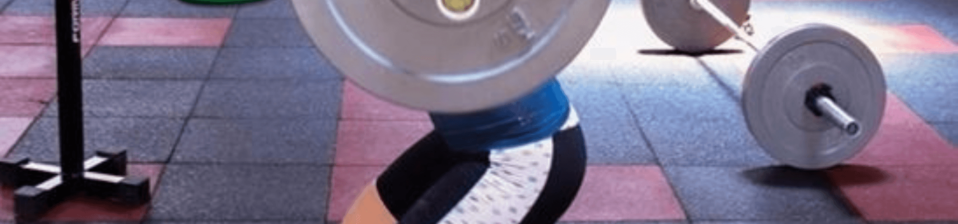 Pisos em placas acadêmia