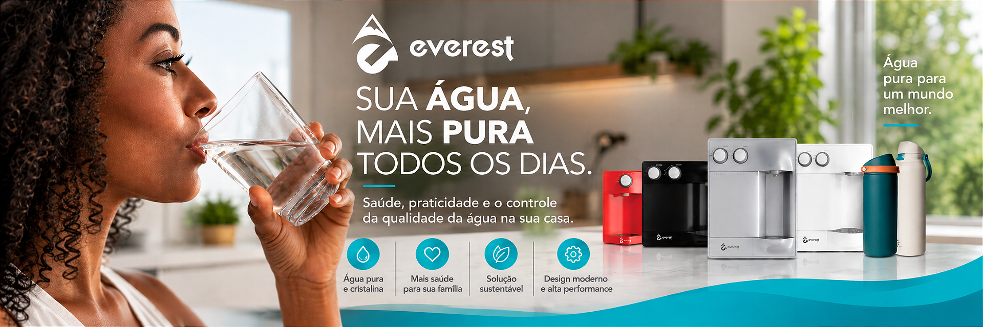 Mulher Bebendo Água