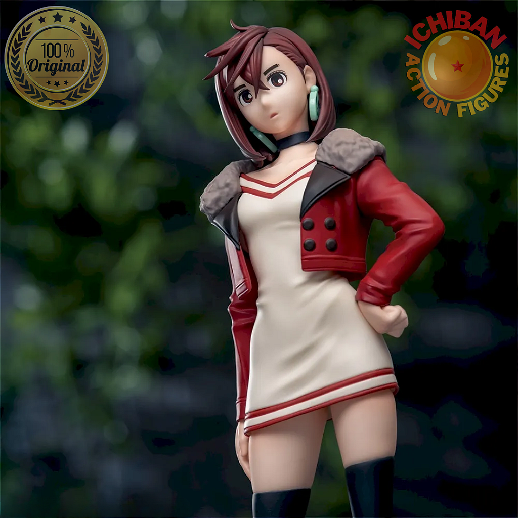 AYASE MOMO EM PÉ DE VESTIDO E CASACO DANDADAN LUMINASTA VOL.2 SEGA