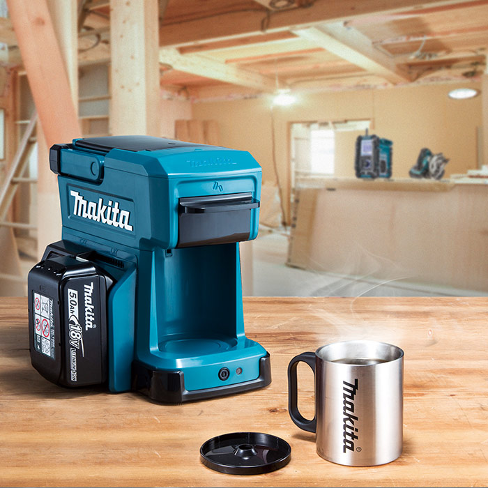 Cafeteira a Bateria Makita DCM501Z 12V/18V - Tocco - Tudo para sua