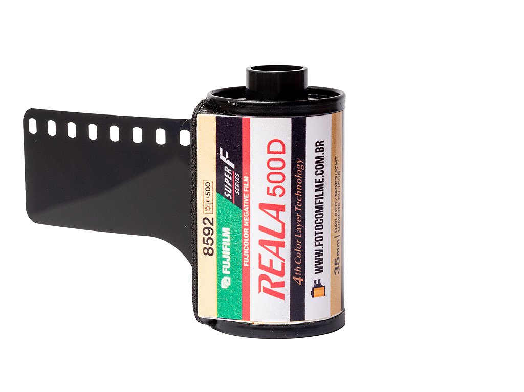 Filme 35mm - Fujifilm Reala 500D - ISO 100 - 30exp - Rebobinado