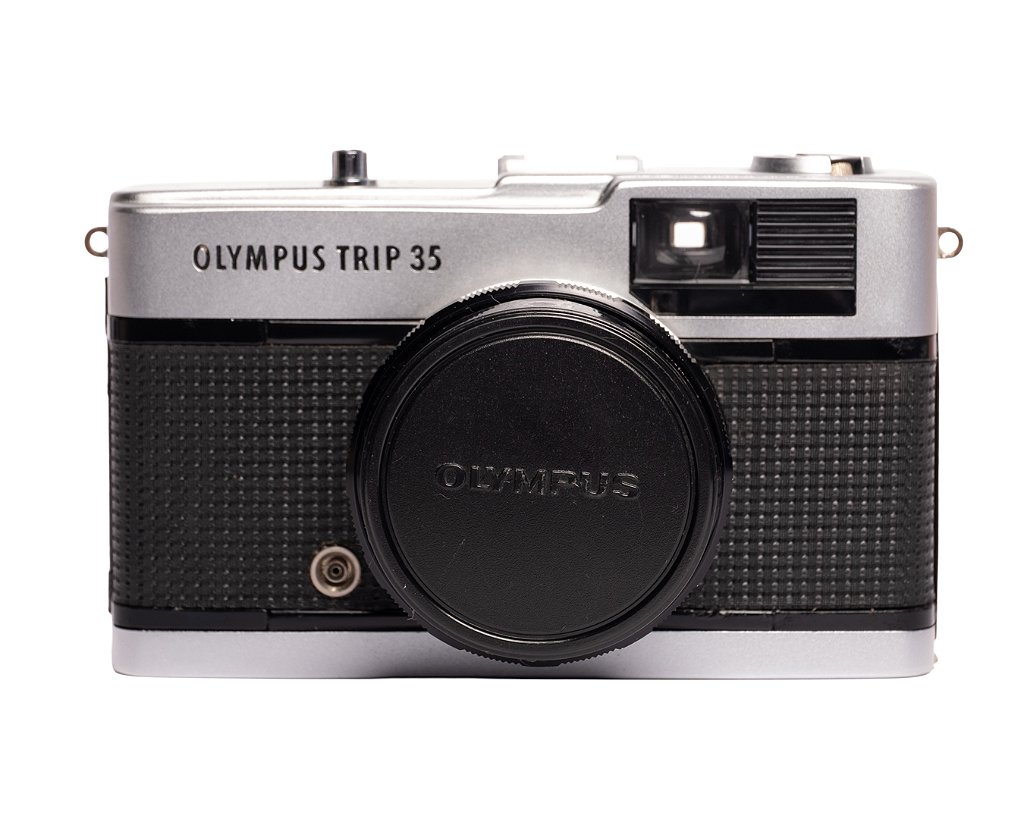 Câmera 35mm - Olympus Trip 35 (9.4/10) + Alça de Punho Nova + 2