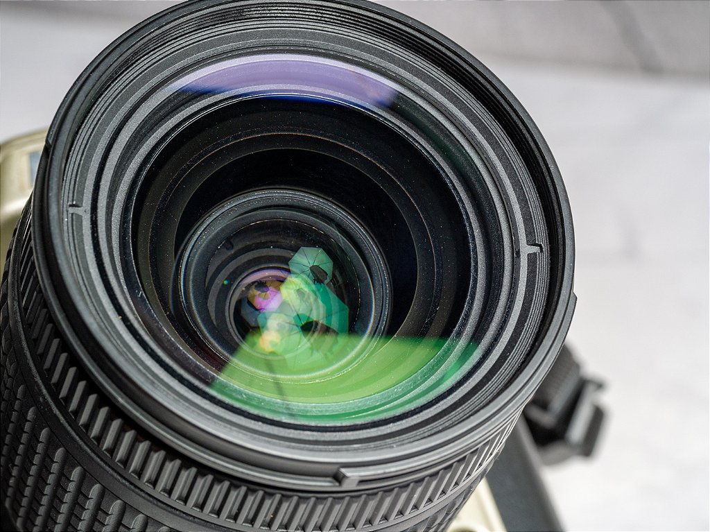 Câmera 35mm - Nikon F60 + Lente Nikkor 28-80mm D (10/10) + Alça +