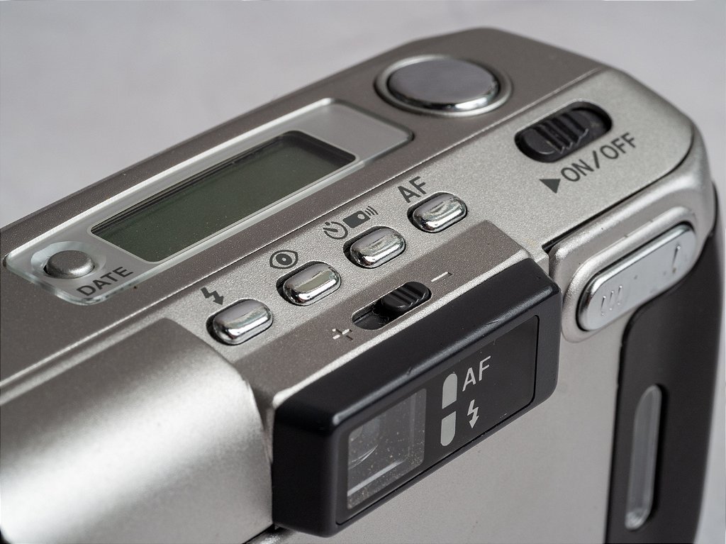 Câmera 35mm - Pentax Espio 120Mi (9.5-10) + Case + Bateria - Foto