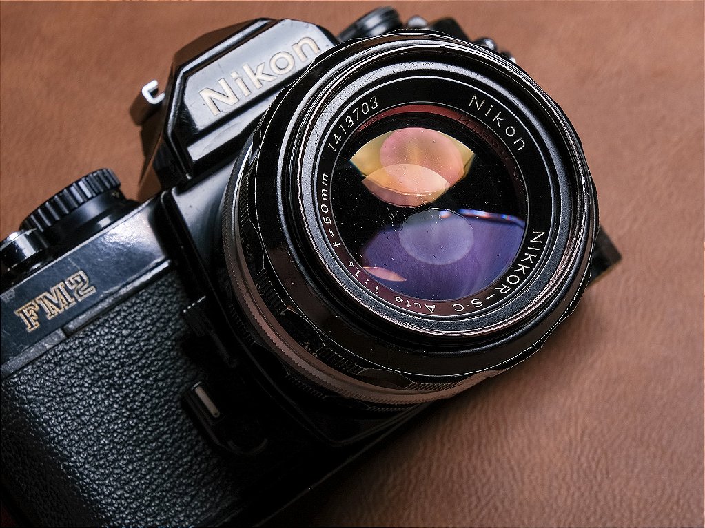 Câmera 35mm - Nikon FM2 + Lente 50mm f/1.4 + 2 Filmes - Foto com Filme