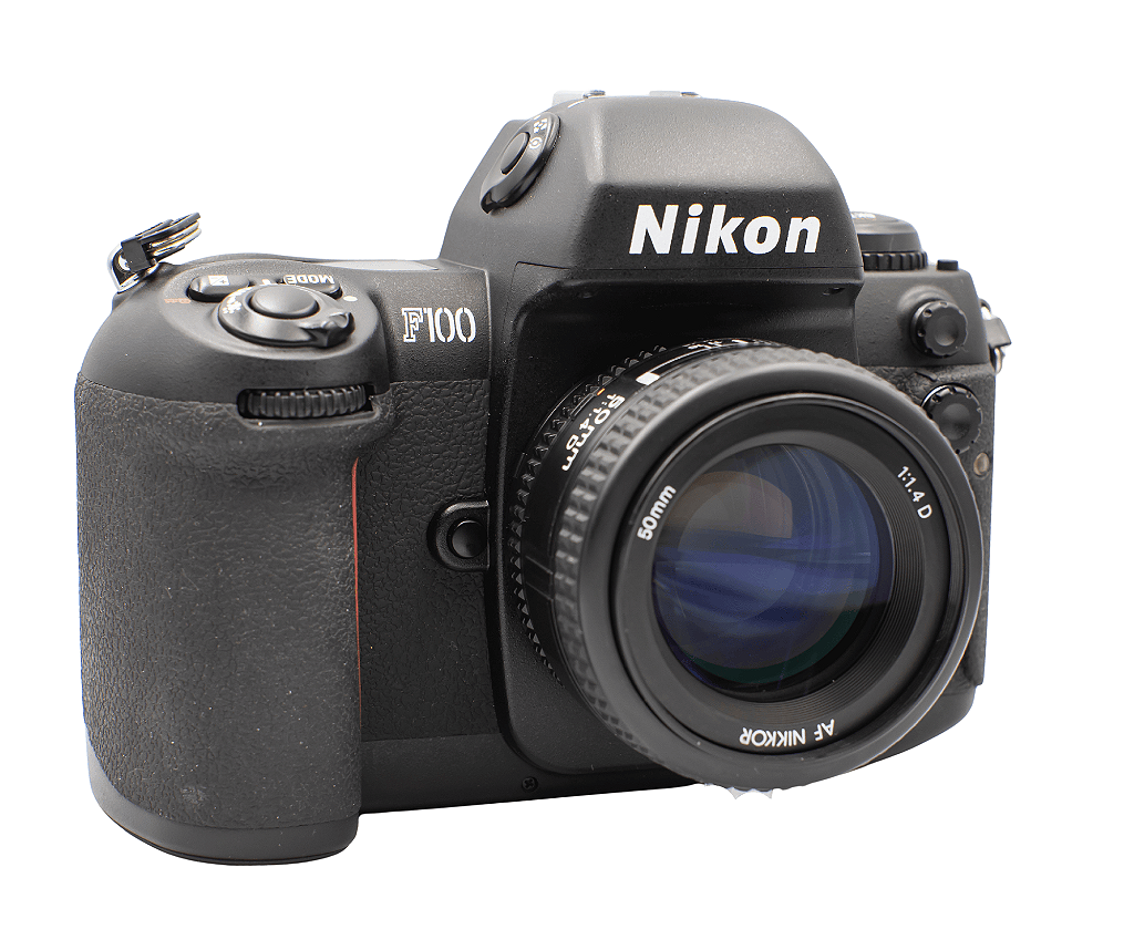 Câmera 35mm - Nikon F100 + Lente 50mm f/1.4 (NOVOS, NA CAIXA
