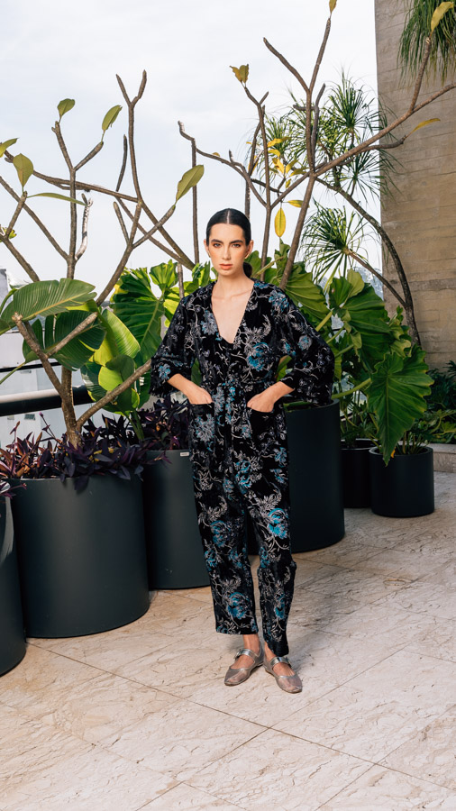 Kimono Julie Veludo Bordado Azul - Nena Clo
