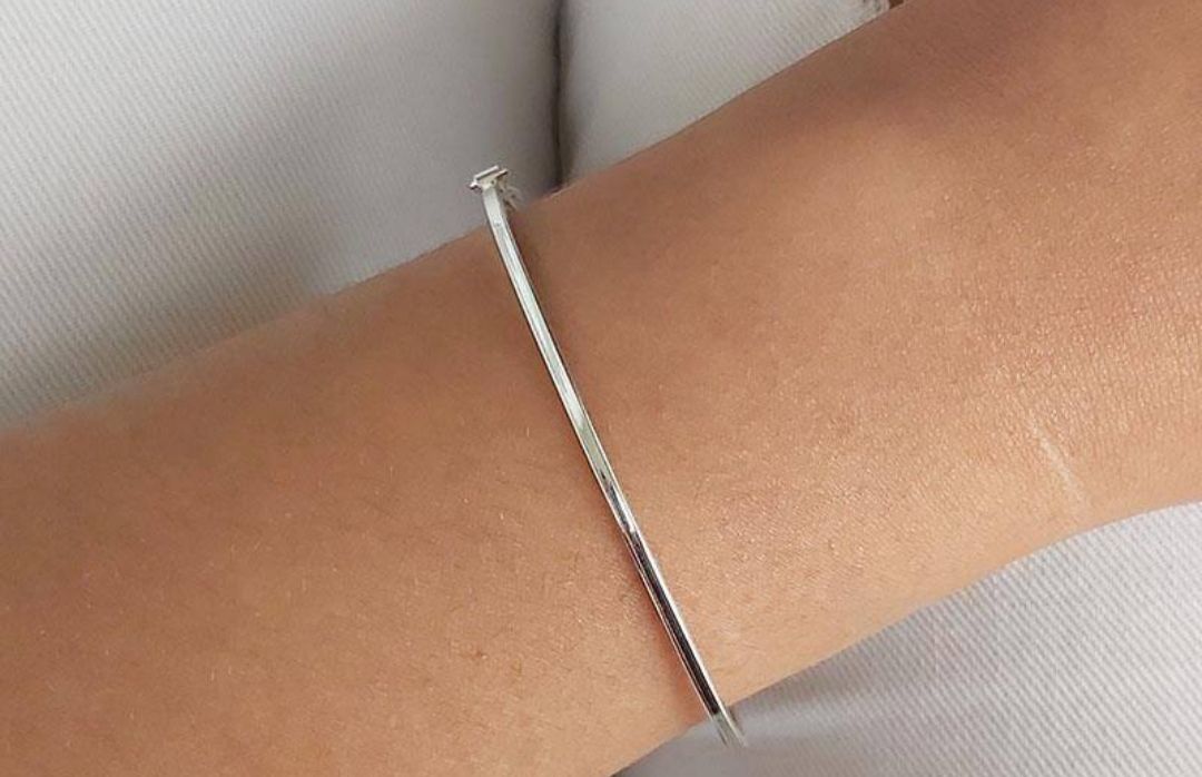 Bracelete fio quadrado