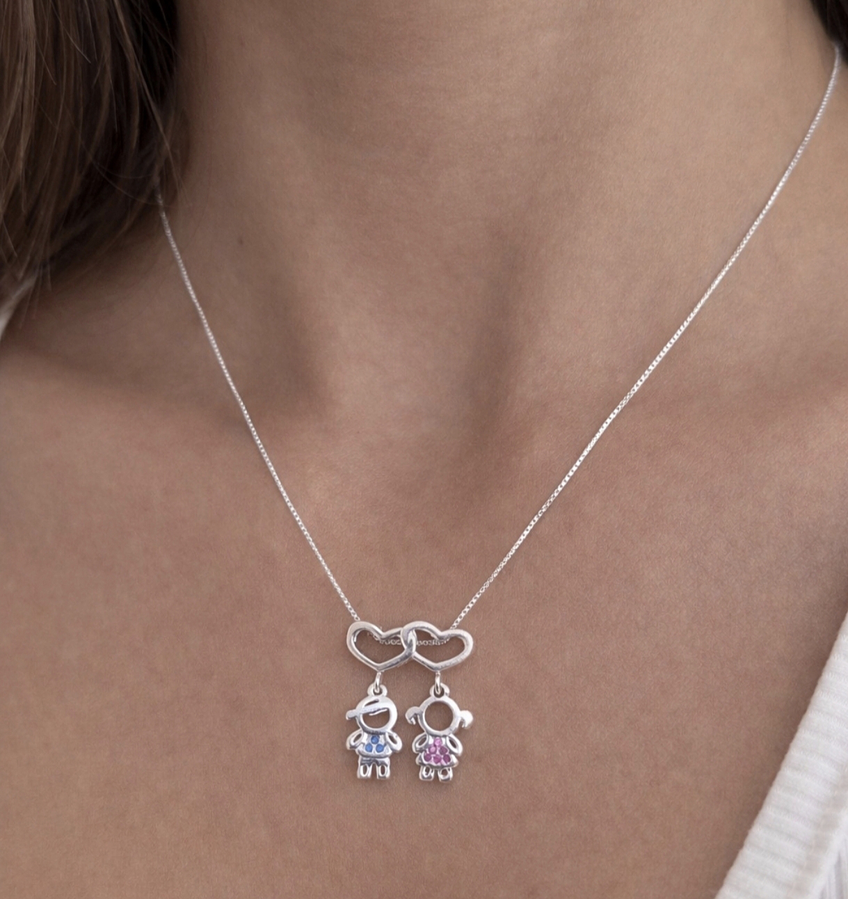 Colar com pingente casal com pedras zircônias prata 925