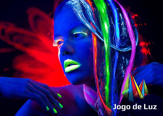 Locação 2 x Super Canhões de Luz Negra de LED