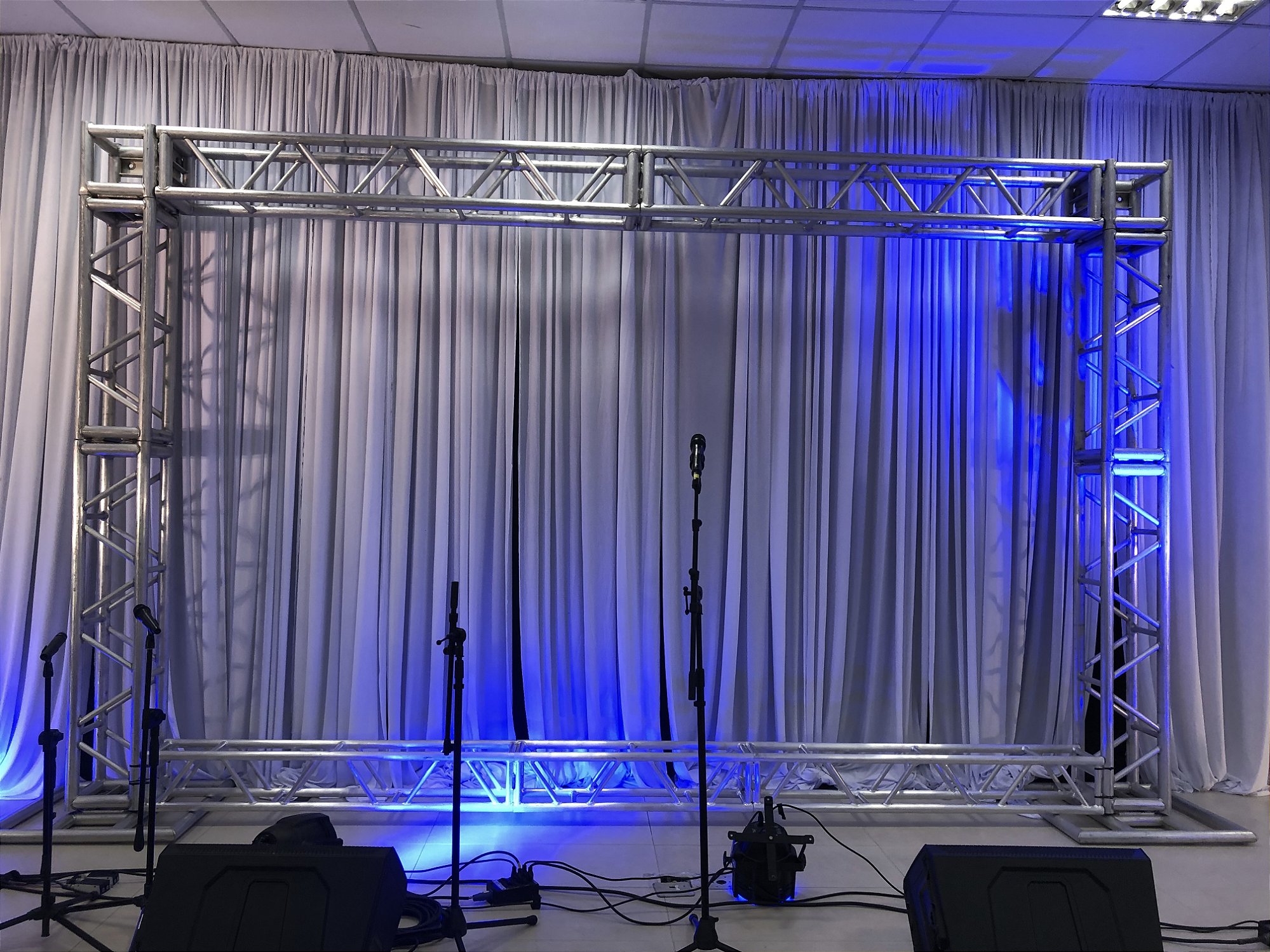 Locação Backdrop em Alumínio