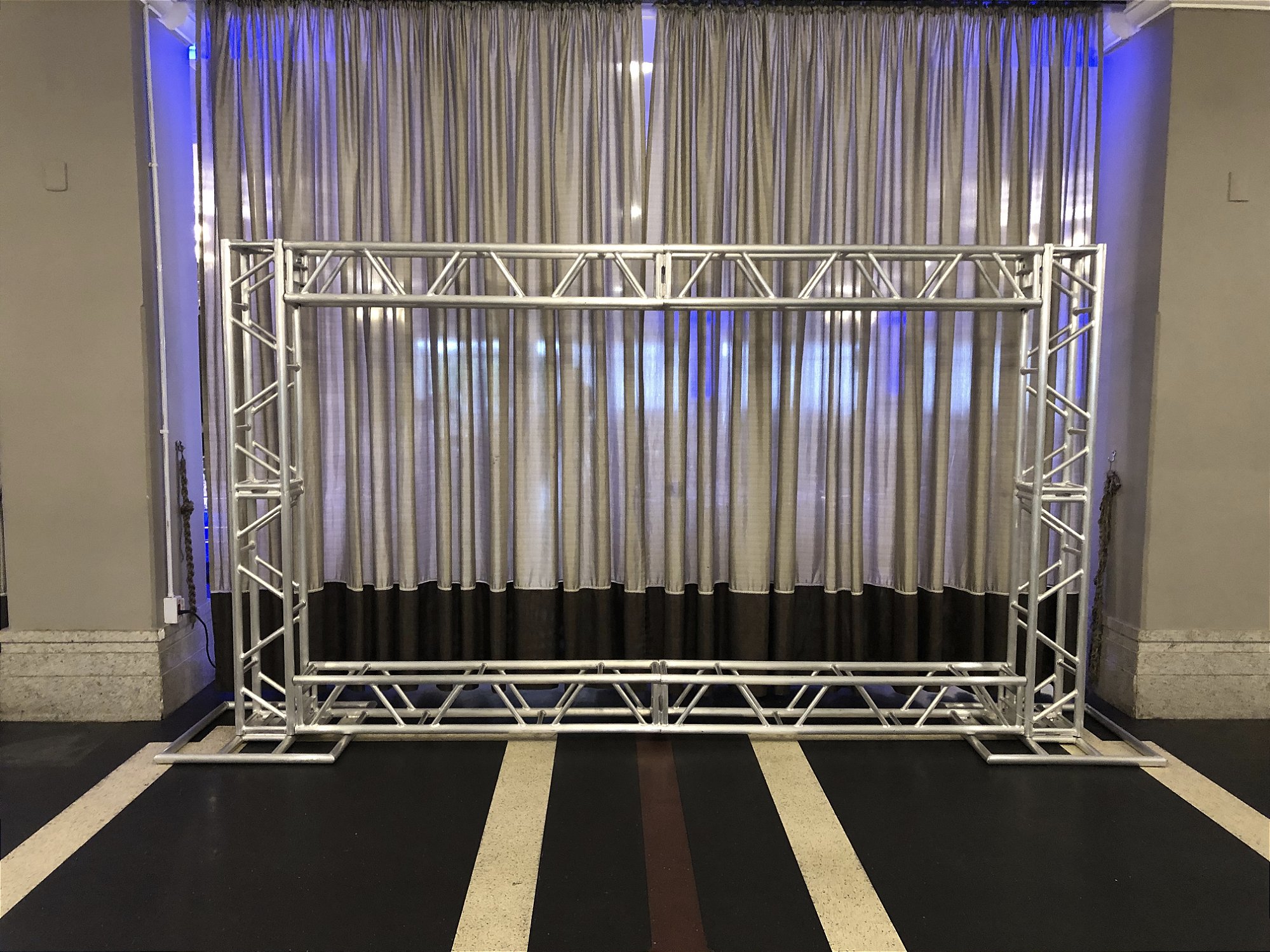 Locação Backdrop em Alumínio