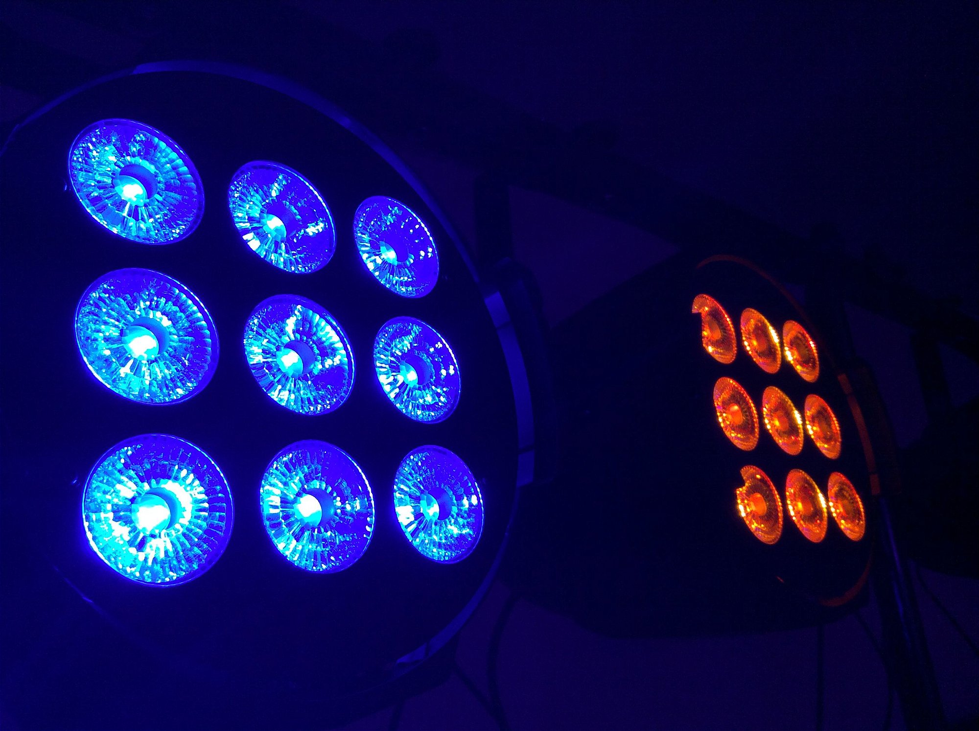 Kit 4 x Optipar LED [Modelo 9-Leds de 18W] (Aluguel 24h)
