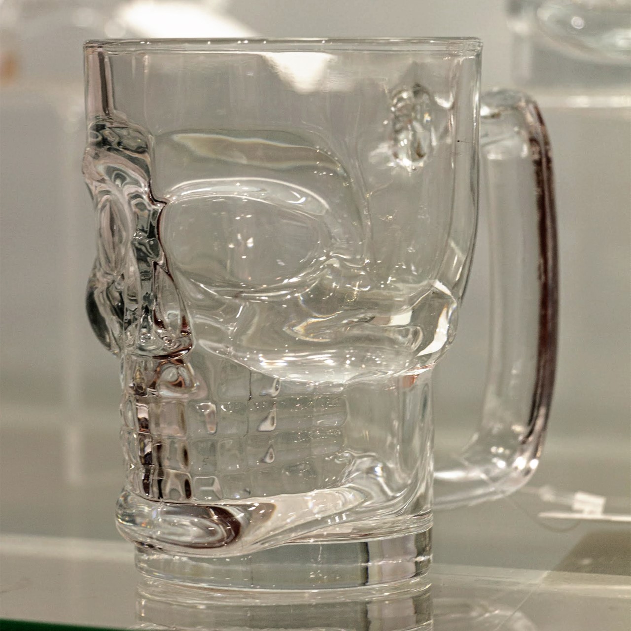 CANECA PARA CHOPP DE VIDRO CAVEIRA ROCK STYLE 510ML - LYOR