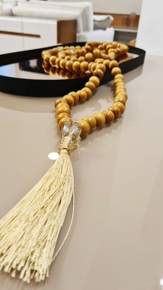 Colar de Mesa Madeira e Semente Artesanal