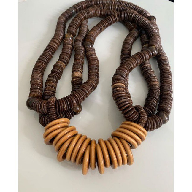 Colar de Mesa Madeira e Semente Artesanal