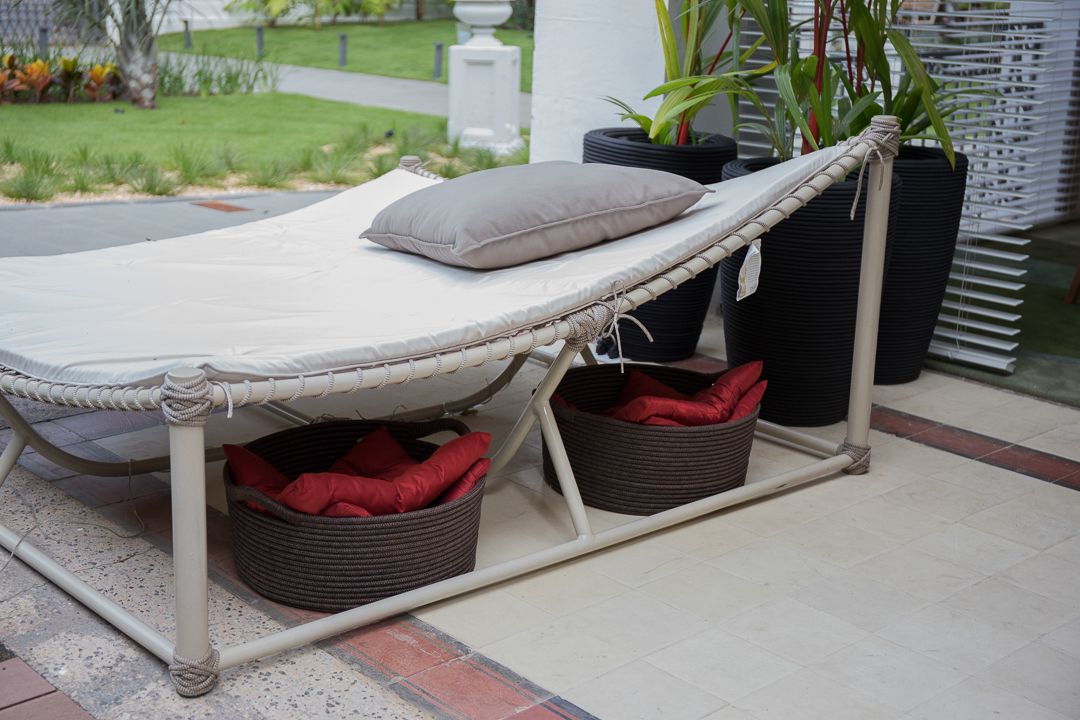 AH C11 -Chaise Rede