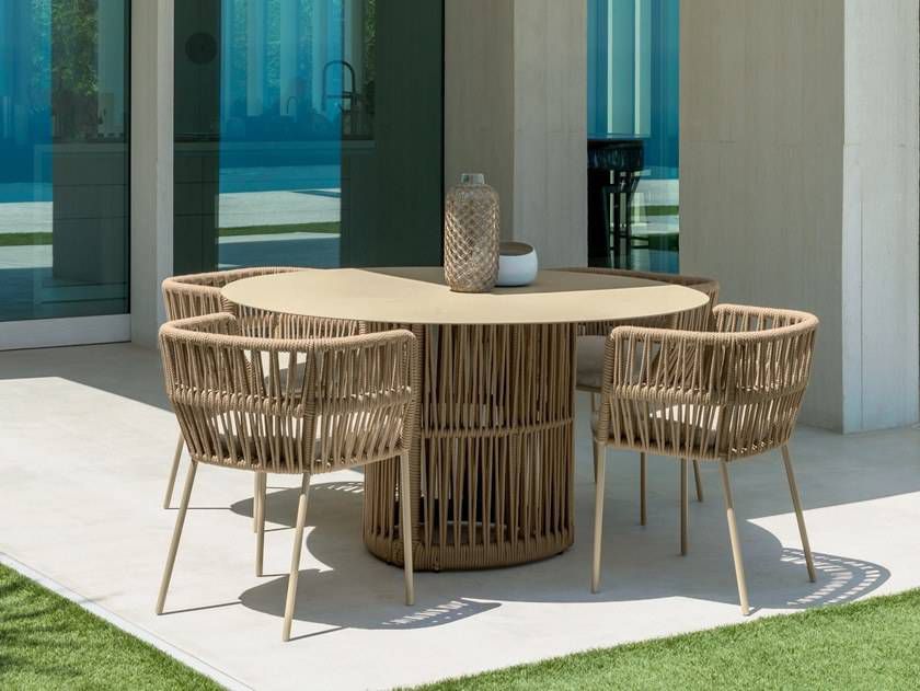 AI            k3- Conjunto de Mesa e 4 cadeiras tropical