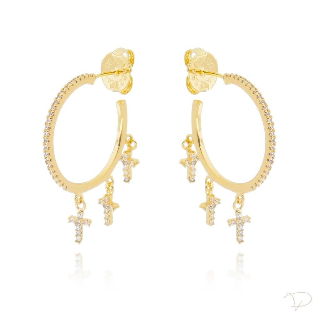 Brinco de Argola com Três/ 3 Cruz Cravejadas em Zircônia Penduradas - Semijoia Argolinha18k